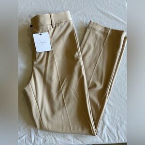 Tan LA’andomie never worn women’s pants